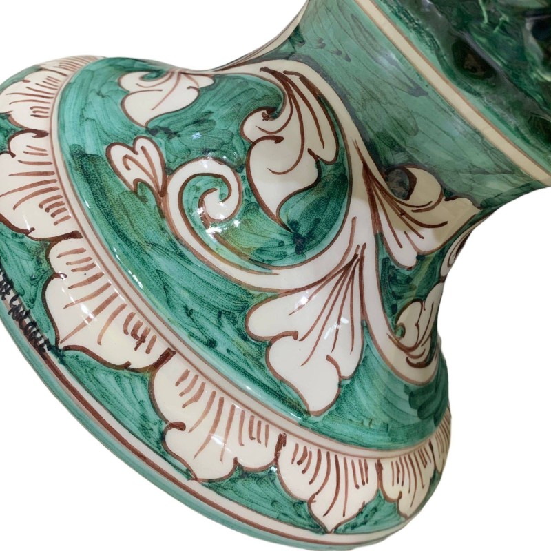 Sizilianischer Tannenzapfen H 40 cm aus feiner Caltagirone-Keramik, Grünspanfarbe mit verziertem Sockel - 