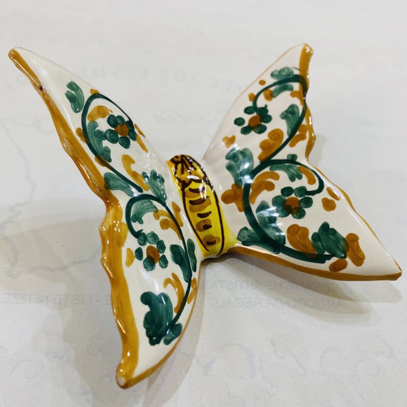 Butterfly to hang in hand-decorated Caltagirone ceramic, available in 5 decorations, 7 cm - 