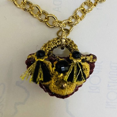 Pulseira de corrente com medalhas e pingente Fio de crochê feito à mão - 