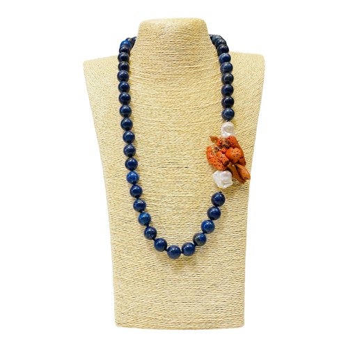 Collana con sfere Lapislazzuli, corallo e perle scaramazze - L 70 cm ca. -