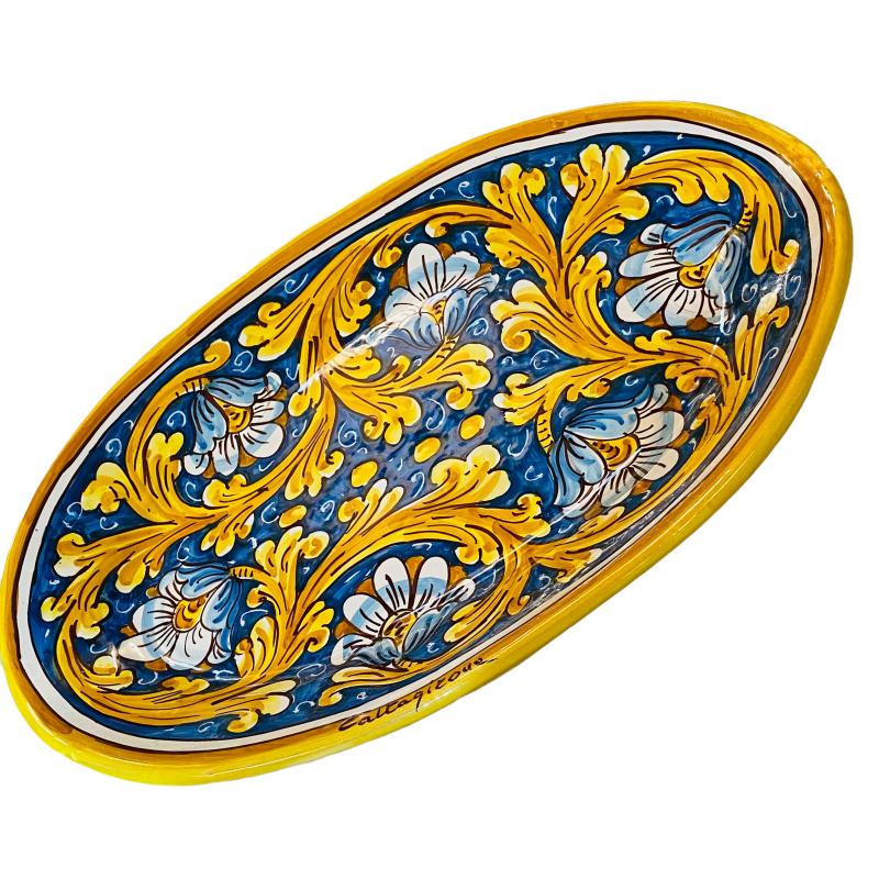 Vassoio ovale, piatto da portata, ceramica Caltagirone, L 37 x 25 cm ca. decoro sei fiori, fondo blu cobalto - 