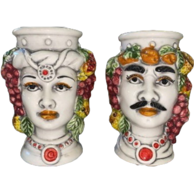 Pair Ceramic Moro Heads (ang.) - 