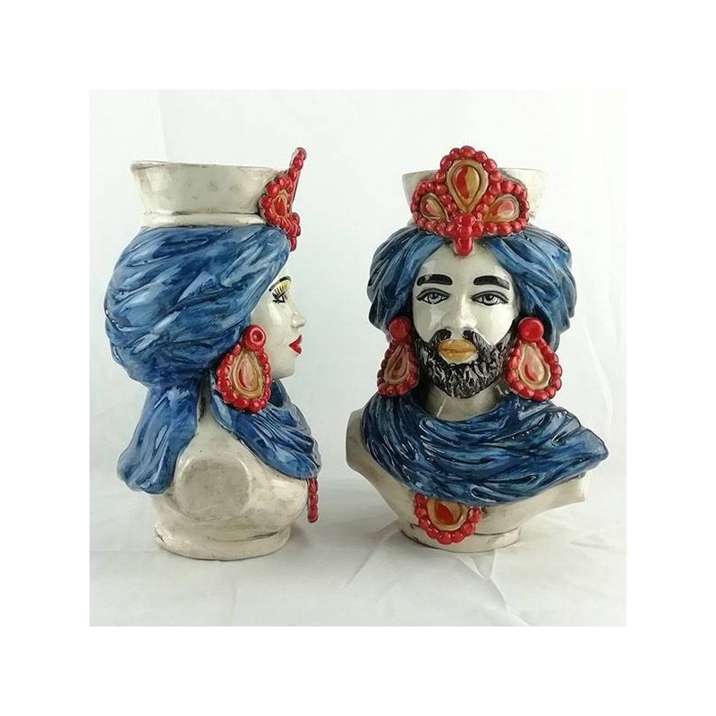 Siciliaanse donkerbruine bustes (paar) h 30 cm ca. Caltagirone-keramiek, blauwe tulband en rode details - 