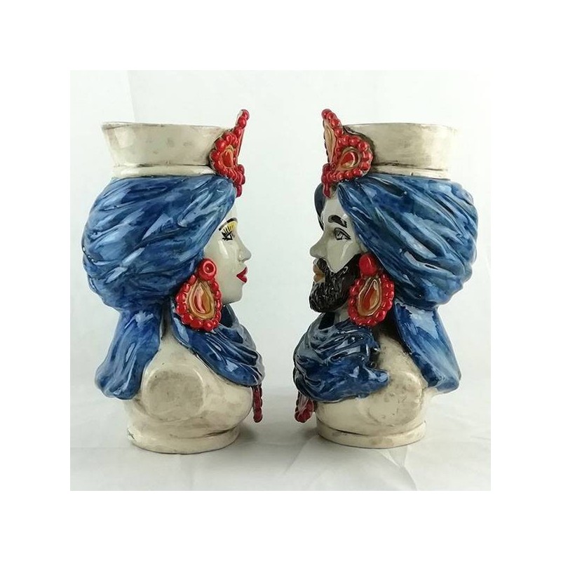 Bustes siciliens marron foncé (la paire) h 30 cm environ. Céramique Caltagirone, turban bleu et détails rouges - 