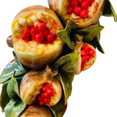 Paquet de grenades en céramique réalisées et décorées à la main - Dimensions 35x15 cm - 