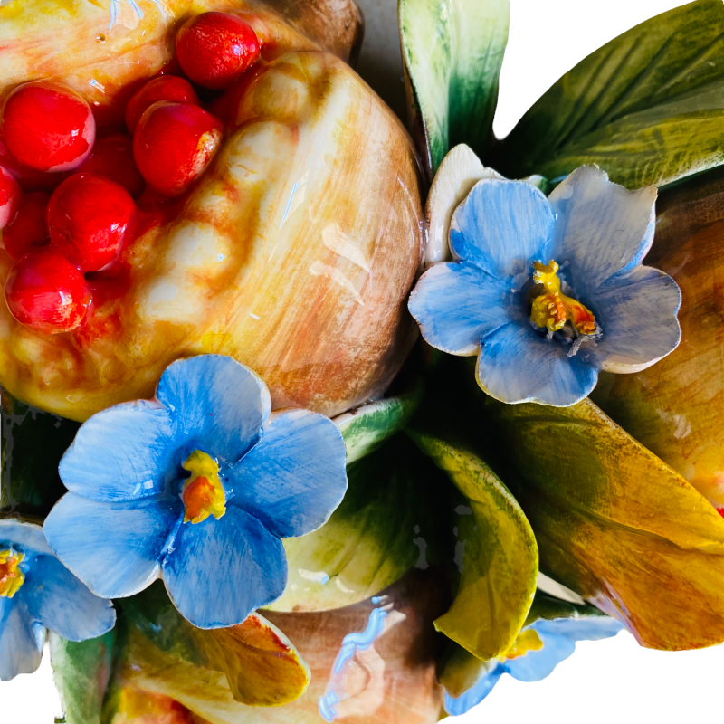 Charm met grote Melogranes en Ceramic Flowers handgemaakte. - 