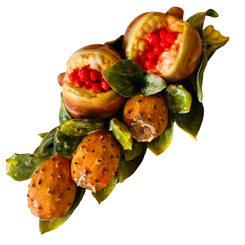 Bundle with prickly pear and pomegranates in ceramic made and decorated by hand - Measures 35x18 cm - 