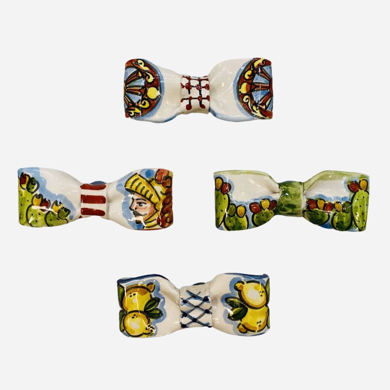 Calamita Magnet Papillon en céramique de Caltagirone décorée à la main avec décoration sicilienne - Dimensions 8 x 3,5 c