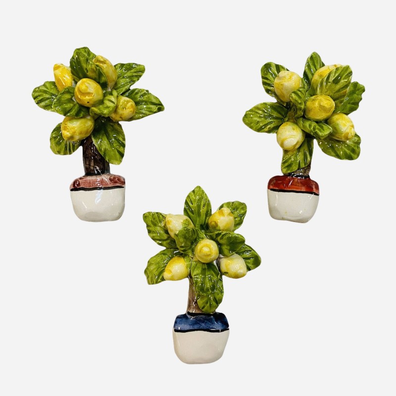 Magnete Calamita piantina Albero Limoni a rilievo 3D in ceramica di Caltagirone decorato a mano - Misure cm 9x5 (1Unità)