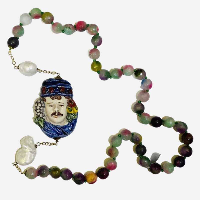 Halsband med ansiktsfulla naturliga stenar och Perle Scaramazze med keramisk insats av Caltagirone decoro Testa di Moro 