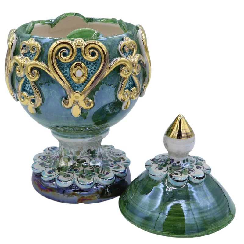 Uovo in Ceramica Caltagirone in stile Fabergè, h 23 cm ca. con rilievi in smalto oro zecchino 24k fondo verde - 