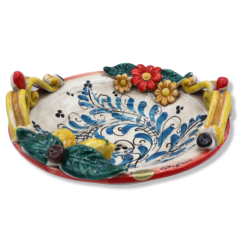 Centrotavola ceramica Caltagirone, con applicazioni colorate e decoro '600 blu, Ø 26 cm ca. - 