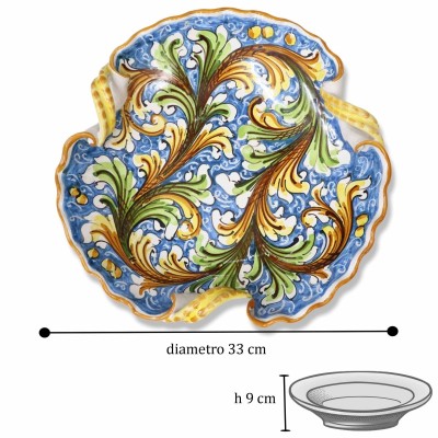 Centro de mesa em cerâmica Caltagirone, recortado com alças de maçarico e decoração barroca de fundo azul, diâmetro 33cm