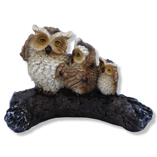 Trio de Hiboux sur Branche en résine, h 7 cm x largeur environ 10 cm. - 