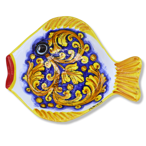 Bandeja de cerâmica Caltagirone em formato de peixe, C 40 x 30 cm aprox. Decoração barroca sobre fundo azul - 