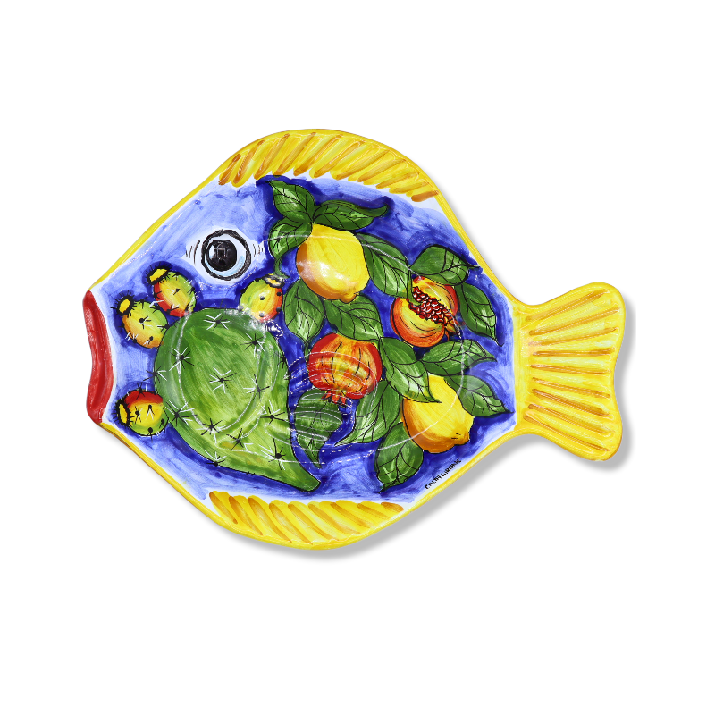 Flat serving tray in the shape of a fish in Caltagirone ceramic with mixed fruit decoration - measures approx. 40x30 cm.