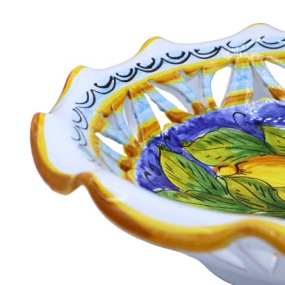 Centre de table festonné et ajouré en céramique sicilienne, 2 options de tailles (1pc) décor citron et feuille sur fond 