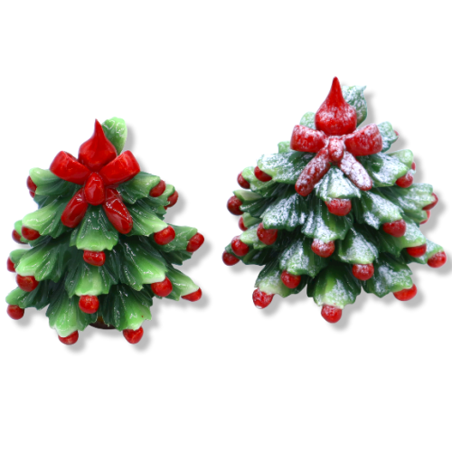 Kerstboom met lint en fooi in goede keramiek, verschillende versieringen, 13 cm approx. CPR - 