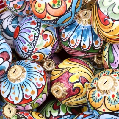 Caltagirone ceramic Christmas ball, Sphere shape, in two sizes and random decoration, Mod BR - 