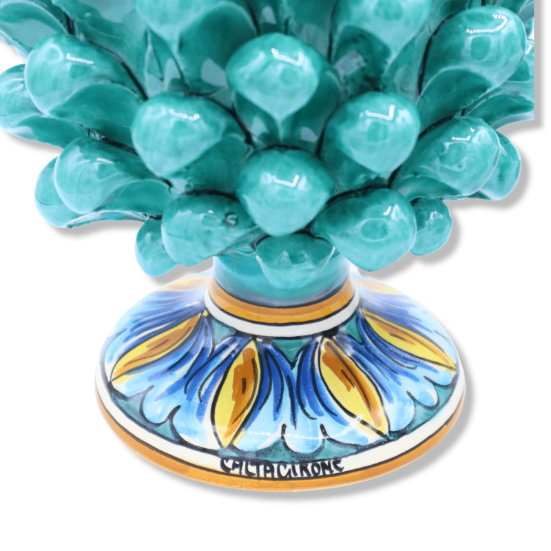 Sizilianischer Tannenzapfen aus Caltagirone, H ca. 20 / 22 cm. (1 Stück) Immersions-Grünspanfarbe mit zufälligem Dekorat