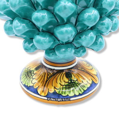 Sizilianischer Tannenzapfen aus Caltagirone, H ca. 20 / 22 cm. (1 Stück) Immersions-Grünspanfarbe mit zufälligem Dekorat