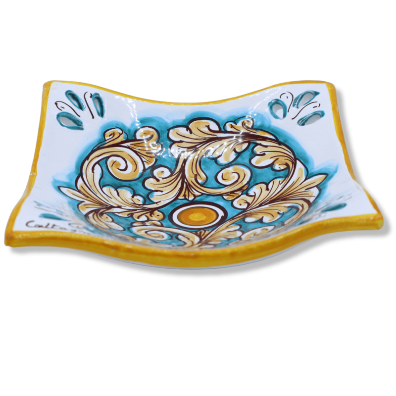 Tomma handdekorerade keramiska perforerade tips av Caltagirone, mäter cm 17x17 H5 - olika dekorationer tillgängliga - 