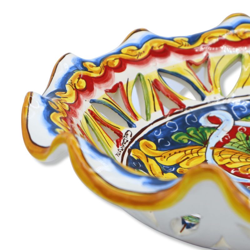 Ceramiczny żyrandol Caltagirone, ząbkowany i perforowany, z różnymi rozmiarami (1 szt.) barokową dekoracją i wstążką - 