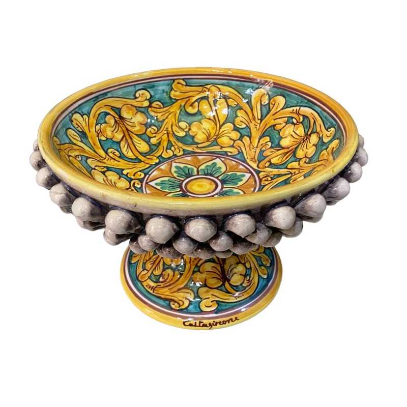 Pigna-Tortenständer aus Caltagirone-Keramik, Barockdekor auf antikweißem Hintergrund, Durchmesser 27 cm, H ca. 17 cm. TD