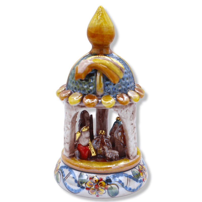 Pesebre de cerámica preciosa Caltagirone en cúpula barroca, decoraciones en oro puro de 24k y esmalte de nácar, h 15 cm 