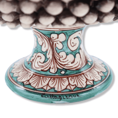 Alzata Pigna in ceramica di Caltagirone, Bianco anticato e verderame, decoro Barocco - Ø 32 cm, h 19 cm ca. Mod TD - 
