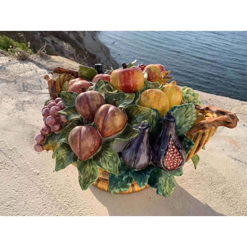 Caravaggio mand met fruit centrumstuk 50 cm - 