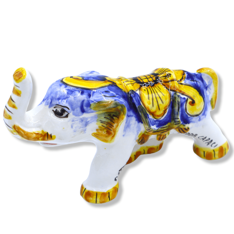 Petit éléphant porte-bonheur en céramique sicilienne, décoration au choix, h 10 x 13 L cm environ. (1 pièce) Mod GR - 