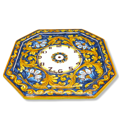 Achteckige Uhr aus Caltagirone-Keramik – ca. L 30 cm. Mit Ausrüstung, blauer Barockdekoration und Blumen (1 Stück) - 