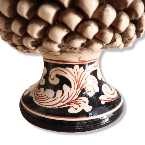 Pigna lamp in Caltagirone ceramic, Antique White stem with baroque decoration, h 55 cm approx. Mod TD -  2