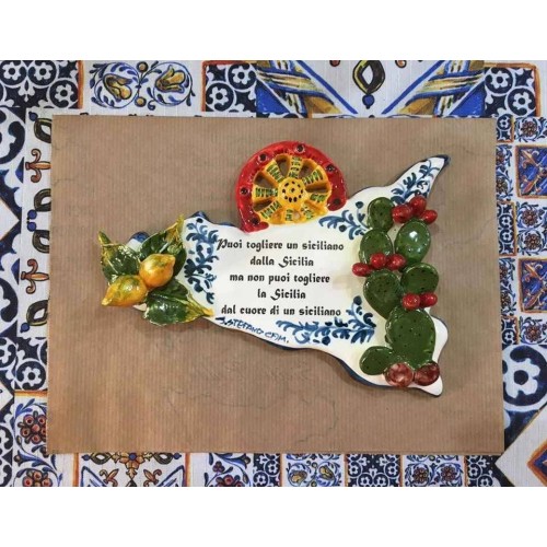 Keramiek Sicilië met zin, ca. L 20 x 14 cm. Toepassingen van fruit- en cactusvijgmessen -  2