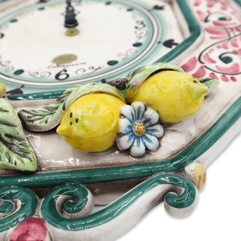 Relógio de cerâmica Caltagirone - h 43 cm aprox. Completo com Ingranaggio, verde barroco e do século XVII, aplicações de