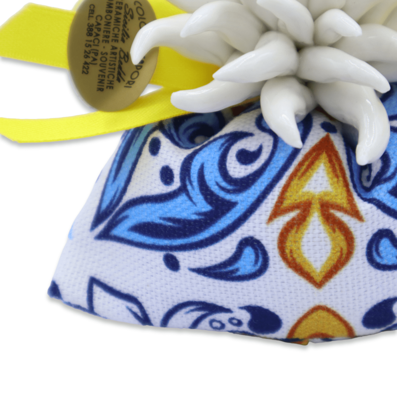Bolsa de algodão com estampa de majólica siciliana com cerâmica Anêmona Ø 6 cm - 5 amêndoas açucaradas dentro - Tamanho: