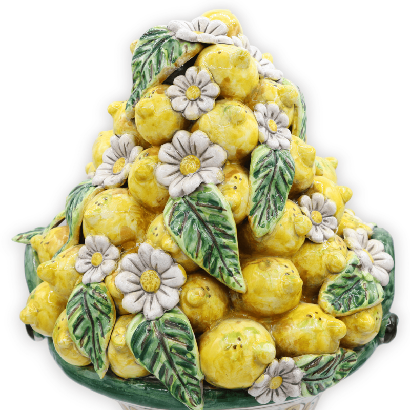 Mittkorg i Caltagirone keramik, ca 40 cm hög. grön med applikationer av citroner, blommor och blad - 