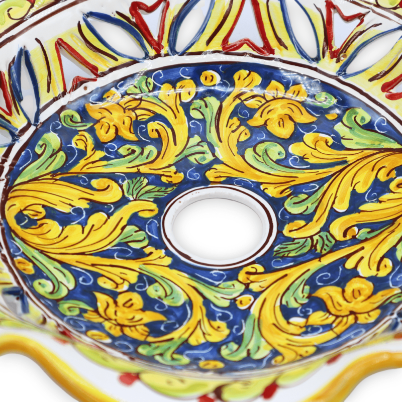 Ceramiczny żyrandol Caltagirone, ząbkowany i perforowany, różne rozmiary (1 szt.) barokowa dekoracja na niebieskim tle -