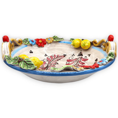 Caltagirone keramiskt mittstycke, med färgade applikationer och '600 dekoration, Ø 37 cm ca. - 