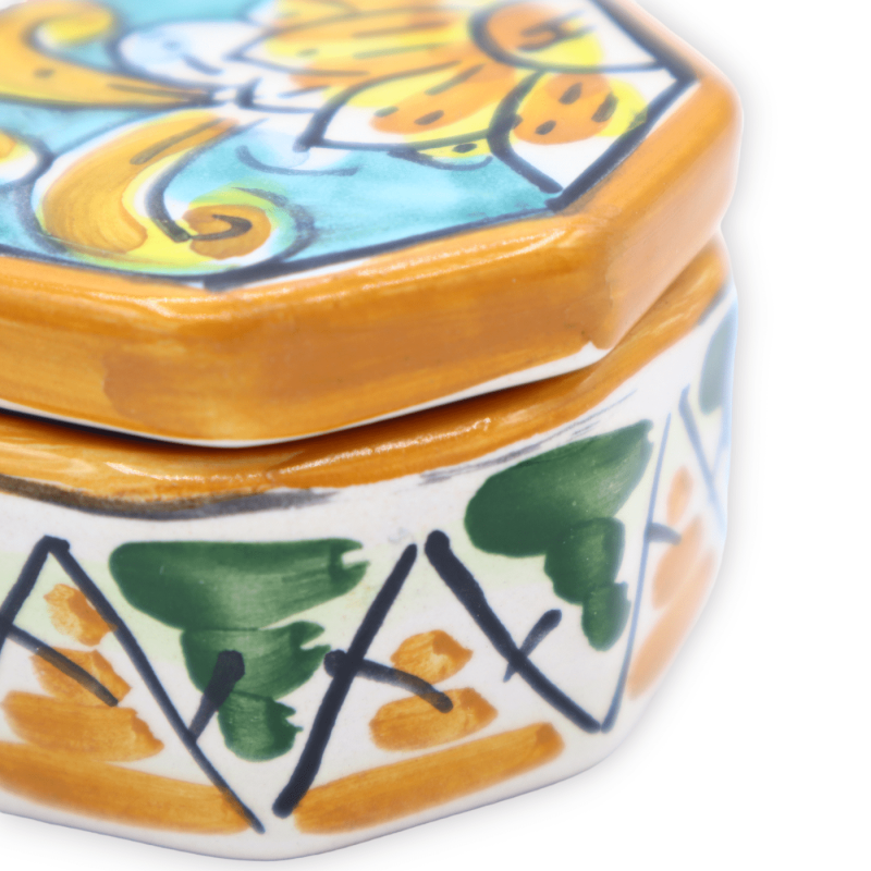 Caltagirone-Keramik-Schmuckkästchen, achteckige Form, H 4 x B 5 cm ca. zufällige Dekoration und Farbe - 