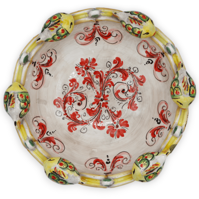 Caltagirone ceramic centerpiece with turned fish and 17th century red decoration, Ø 30 cm approx. RP mod - 