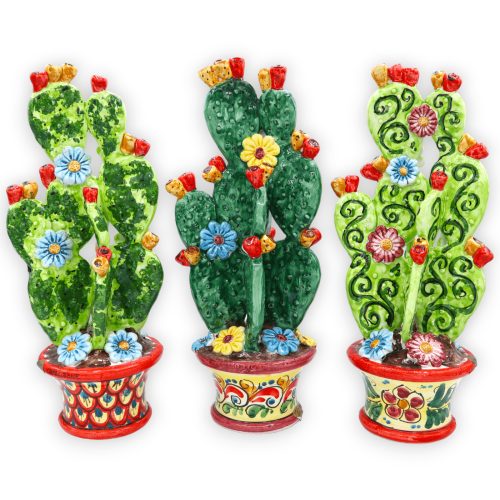 Wazon z opuncją, ceramika Caltagirone, wys. 35 i l. 14 cm. (1 szt.) w różnych dekoracjach - 
