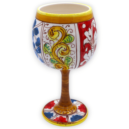 Cálice de cerâmica Caltagirone, decorado com motivos barrocos e florais, altura 20 cm aprox. Mod TD - 