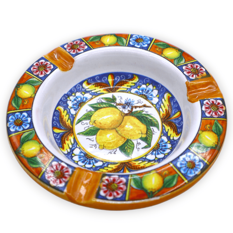 Cendrier en céramique, à décor Citrons et couleur aléatoire - Ø environ 10 cm. (1 PCS) - 