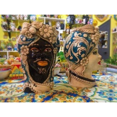 Sicilian head with Caltagirone ceramic flowers and fruit, height approx. 28 cm - 