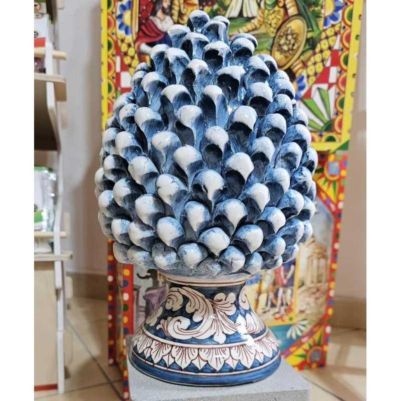 Piña de pino siciliano 30 cm en cerámica Caltagirone azul envejecido con tallo decorado - 