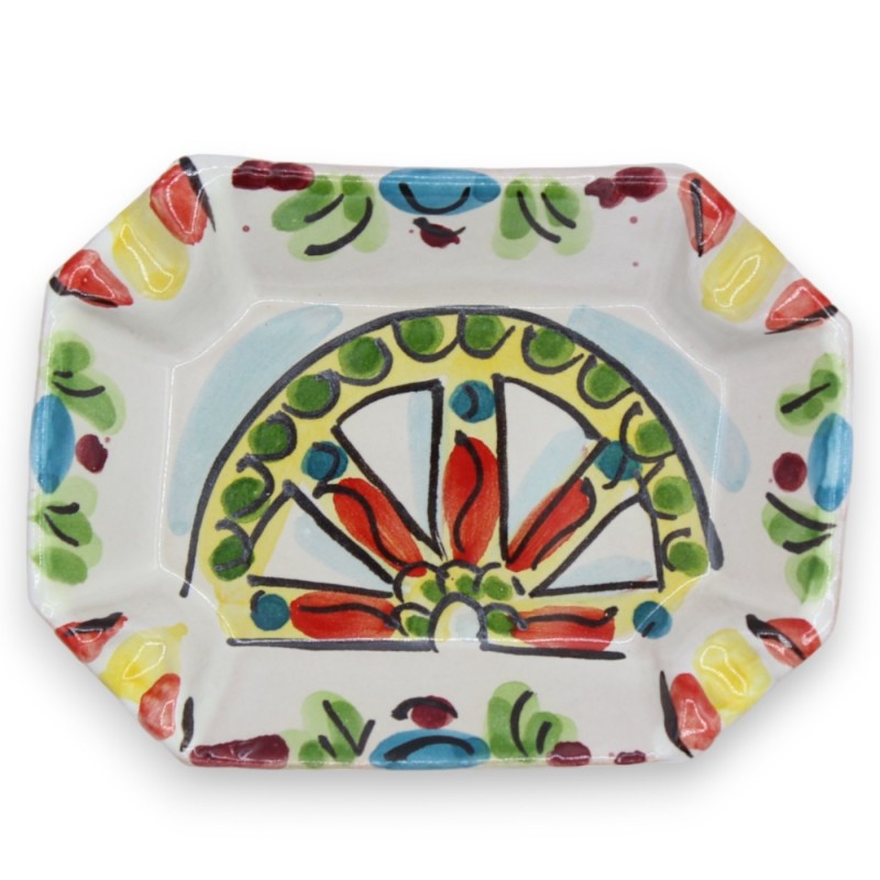 Rechteckiger, abgeschrägter Aschenbecher aus Caltagirone-Keramik – L 12 cm x 9 cm (1 Stück), zufällige Dekoration und Fa