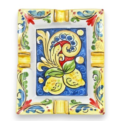 Caltagirone rechteckiger Aschenbecher aus Keramik – L 20 cm x 15 cm (1 Stück), zufällige Dekoration und Farbe - 