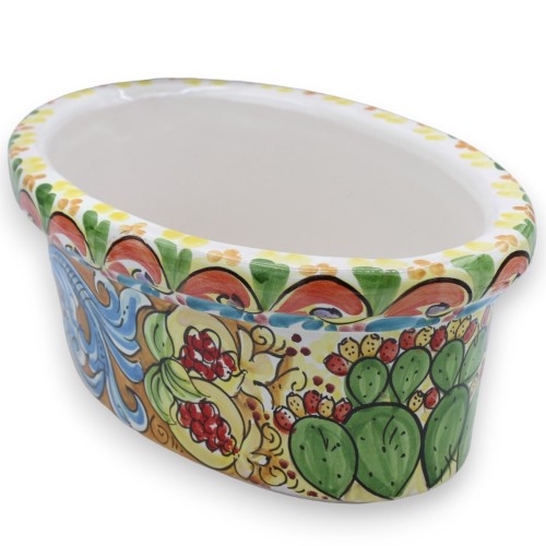 Owalny wazon z ceramiki Caltagirone - L 35 x 22 x 14 cm ok. Barokowa dekoracja, owoce i sycylijskie koło od wozu -  2